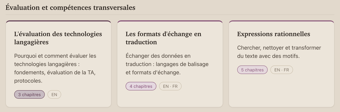 La page Explorer : le titre « Évaluation et compétences transversales » et, dessous, trois cartes de module portant chacune une phrase de présentation, son nombre de chapitres et ses langues.